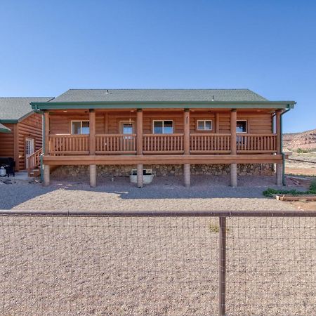 --30 Mins To Zion--Two Cabins W/ Game Room--Bryce/Lake Powell/Grand Canyon Kanab Ngoại thất bức ảnh