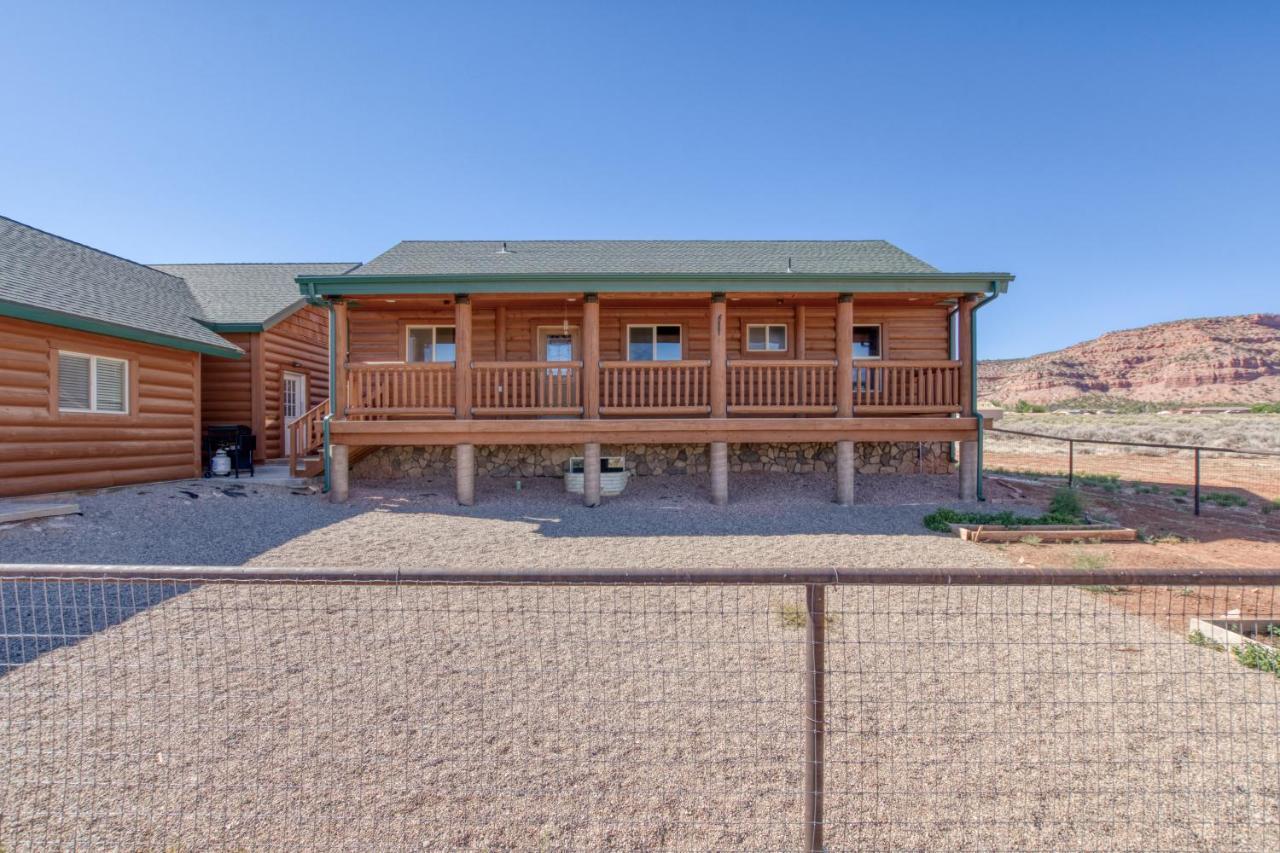 --30 Mins To Zion--Two Cabins W/ Game Room--Bryce/Lake Powell/Grand Canyon Kanab Ngoại thất bức ảnh